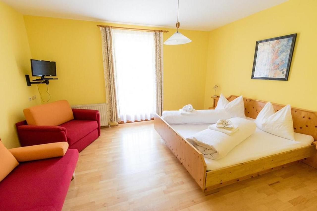 לאקנהוף Hotel Oetscherblick מראה חיצוני תמונה